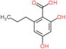 2,4-dihydroxy-6-propylbenzoic acid