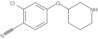 2-Chloro-4-(3-piperidinyloxy)benzonitrile