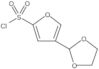 4-(1,3-Diossolan-2-il)-2-furansolfonil cloruro