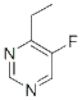 4-etil-5-fluoropirimidina