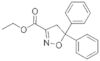 Acide 3-isoxazolecarboxylique, 4,5-dihydro-5,5-diphényl-, ester éthylique