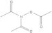 N-acétyl-N-(acétyloxy)acétamide