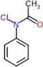 N-chloro-N-phenylacetamide