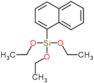 triethoxi(naftalen-1-il)silano