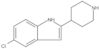 5-Chloro-2-(4-piperidinyl)-1H-indole