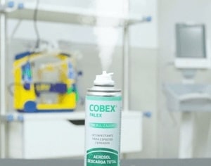 Kampf gegen SARS-CoV-2 mit diesem desinfizierenden Vernebler