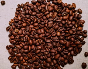 La química de la cafeína: el secreto molecular del estimulante más consumido del mundo