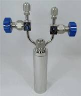 Stainless steel bubbler, 300ml, vertical, electropolished with fill-port, PCTFE valve stem tip