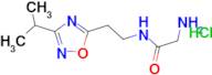 2-amino-N-(2-(3-isopropyl-1,2,4-oxadiazol-5-yl)ethyl)acetamide hydrochloride