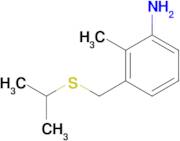 2-Methyl-3-[(propan-2-ylsulfanyl)methyl]aniline