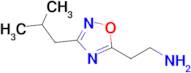 2-(3-Isobutyl-1,2,4-oxadiazol-5-yl)ethan-1-amine