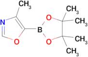 4-Methyl-5-(4,4,5,5-tetramethyl-1,3,2-dioxaborolan-2-yl)oxazole