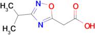 2-(3-Isopropyl-1,2,4-oxadiazol-5-yl)acetic acid