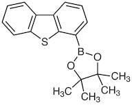 4-(4,4,5,5-Tetramethyl-1,3,2-dioxaborolan-2-yl)dibenzothiophene
