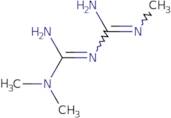 N,N-Dimethyl-1-(N'-methylcarbamimidamido)methanimidamide