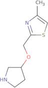 4-Methyl-2-[(pyrrolidin-3-yloxy)methyl]-1,3-thiazole