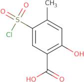 5-(Chlorosulfonyl)-2-hydroxy-4-methylbenzoic acid