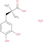 (S)-2-Amino-3-(3,4-dihydroxyphenyl)-2-methylpropionic acid sesquihydrate