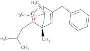 (1R,4R,8R)-5-Benzyl-2-isobutyl-8-methoxy-1,8-dimethyl-2-bicyclo[2.2.2]octa-2,5-diene