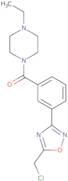 1-{3-[5-(Chloromethyl)-1,2,4-oxadiazol-3-yl]benzoyl}-4-ethylpiperazine