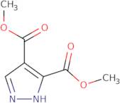 Dimethyl 1H-pyrazole-4,5-dicarboxylate