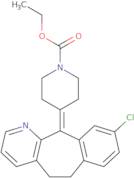 8-Dechloro-9-chloro loratadine