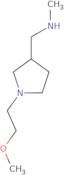 {[1-(2-Methoxyethyl)pyrrolidin-3-yl]methyl}methylamine