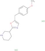 3-[5-(4-Methoxybenzyl)-1,3-oxazol-2-yl]piperidine dihydrochloride