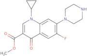 Methyl 1-cyclopropyl-6-fluoro-4-oxo-7-(piperazin-1-yl)quinoline-3-carboxylate