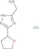 [5-(Oxolan-2-yl)-4H-1,2,4-triazol-3-yl]methanamine hydrochloride