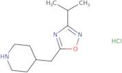 4-{[3-(Propan-2-yl)-1,2,4-oxadiazol-5-yl]methyl}piperidine hydrochloride