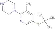 3-Nitro-4-(4-methylpiperidine-1-yl)aniline