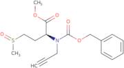 (2S)-Methyl 2-Benzyloxy)Carbonyl)(Prop-2-Yn-1-Yl)Amino)-4-(Methylsulfinyl)Butanoate