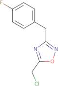 5-(Chloromethyl)-3-[(4-fluorophenyl)methyl]-1,2,4-oxadiazole