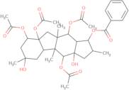 5,8,9,14-Tetraacetoxy-3-benzoyloxy-10,15-dihydroxypepluane