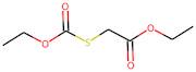 Ethyl [(ethoxycarbonyl)thio]acetate