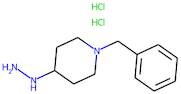 1-Benzyl-4-hydrazinopiperidine dihydrochloride