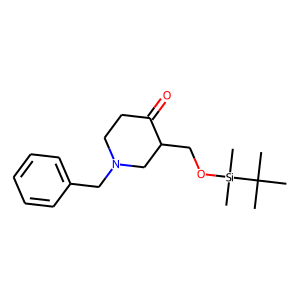 1-Benzyl-3-({[(tert-butyl)dimethylsilyl]oxy}methyl)piperidin-4-one