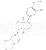 Clemaphenol A