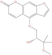 Oxypeucedanin methanolate