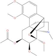 Dihydroepistephamiersine 6-acetate