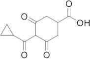 4-(Cyclopropylcarbonyl)-3,5-dioxocyclohexanecarboxylic Acid