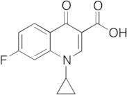 1-Cyclopropyl-7-fluoro-1,4-dihydro-4-oxo-3-quinolinecarboxylic Acid