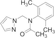 N-(2,6-Dimethylphenyl)-N-(1H-pyrazol-1-ylmethyl)acetamide