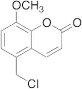 8-Methoxy-5-(chloromethyl)coumarin