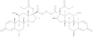 (6a,11b,16a,17a)-(6'a,11'b,16'a,17'a)-17,17'-(Trithiodicarbonyl)bis[6,9-difluoro-11-hydroxy-16-met…